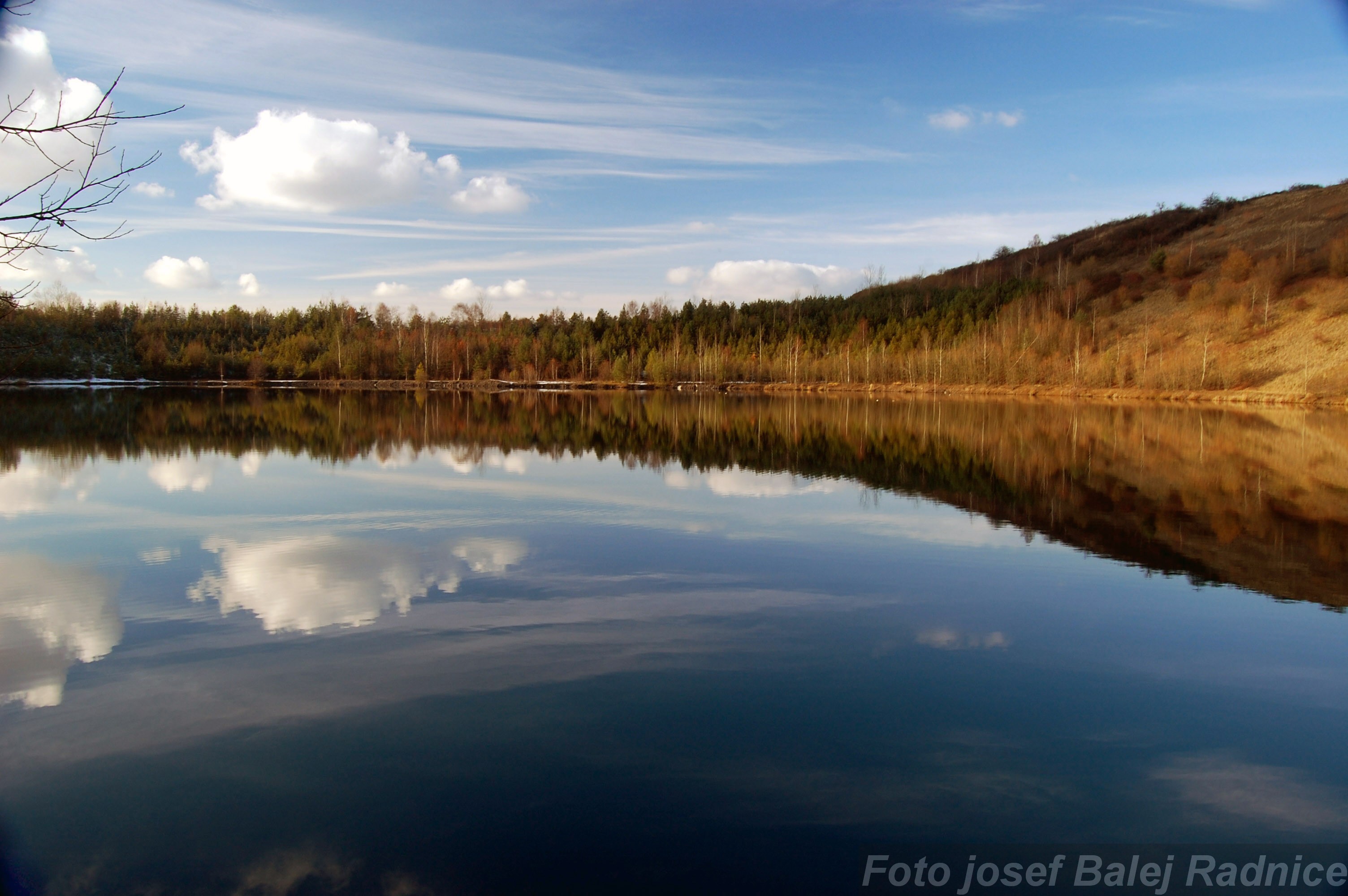 Jezero zatopený důl 1